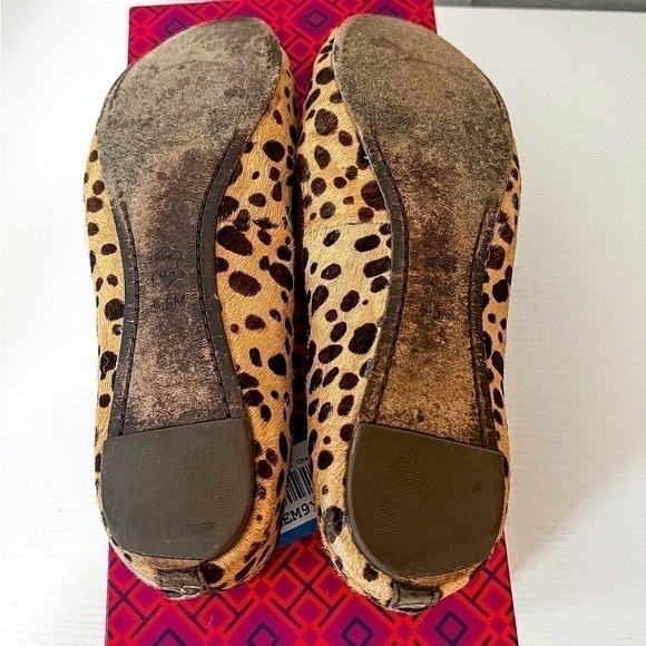 Tory Burch Chelsea Cheetah Print Calf Hair Flats - Picture 3 of 7
